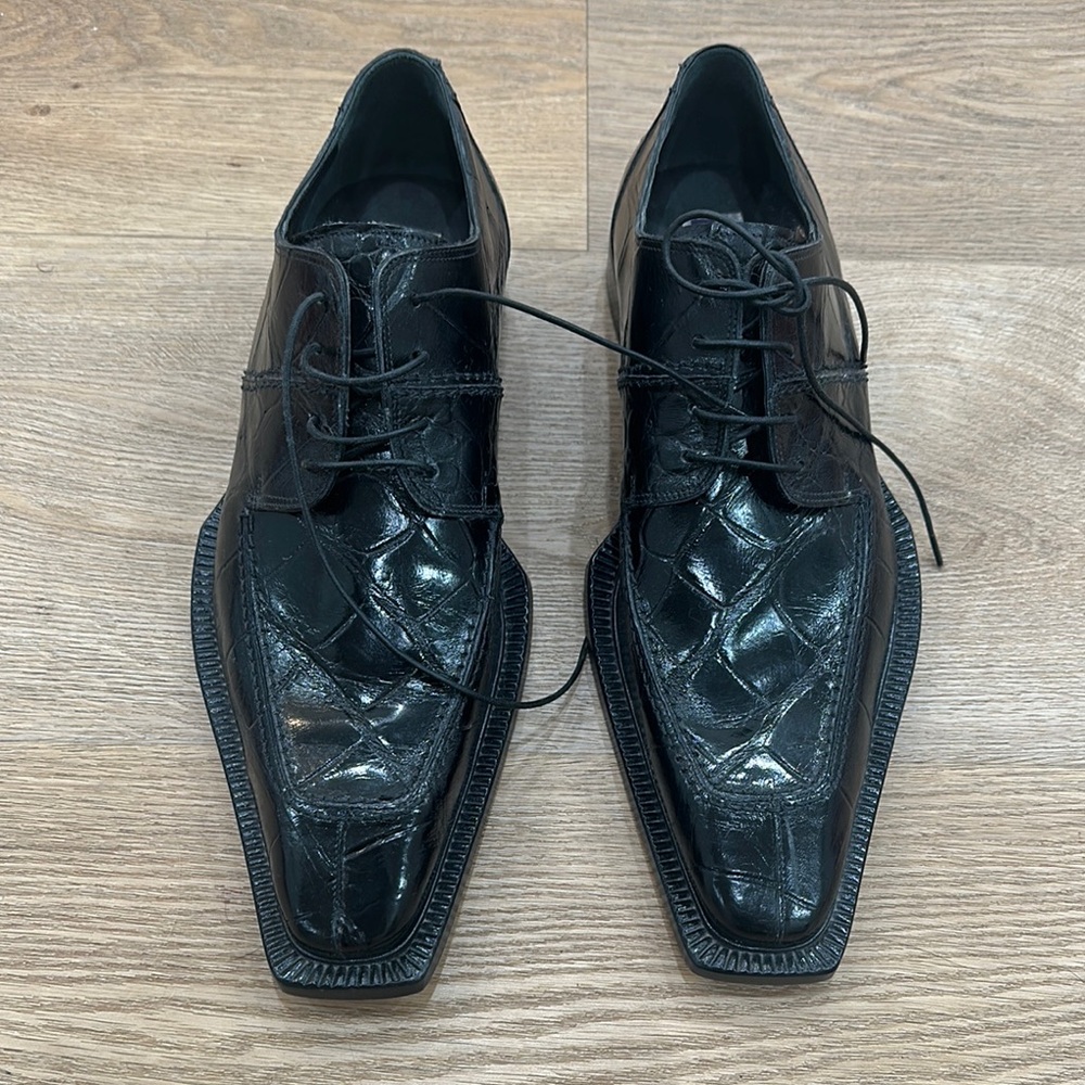 Mauri Black Gator Dress Shoe